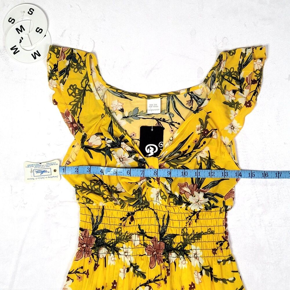 GM NWT Yellow Tropical Floral Smocked Waist Dress Medium - Picture 6 of 9